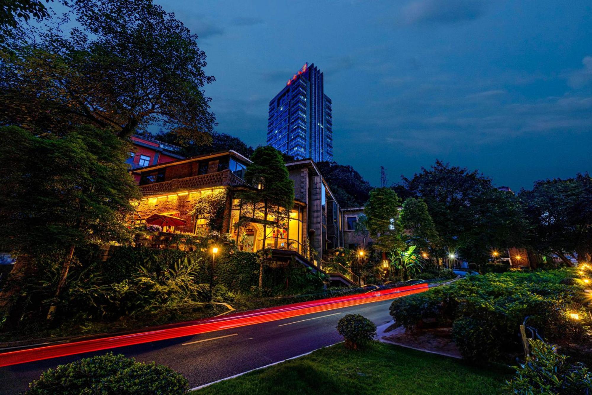 Wuyu Hotel - Chongqing University & Ciqikou Ancinet Town المظهر الخارجي الصورة